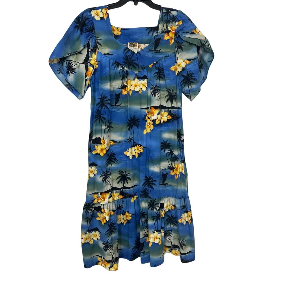 Winnie Fashion Hawaiian Muumuu Style Dress Blue Floral Island Vacation Midi L